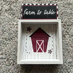 4x6” Tiered Tray Decor